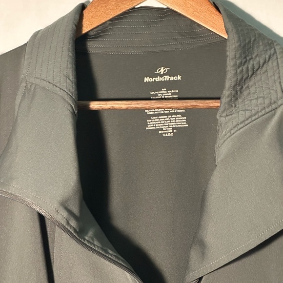 Women’s Nordic Track Zip Jacket. Gray.‎ Medium. - Picture 1 of 8